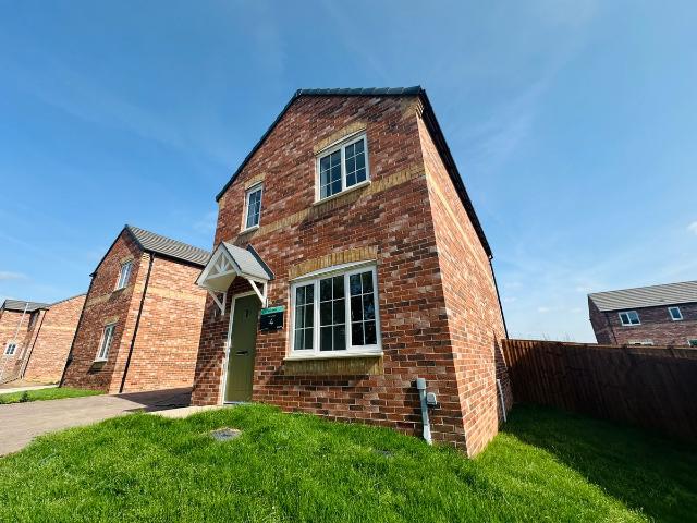 Glasshouse Road, Newcastle ST5, 3 bed property to rent, £1,200 pcm | PrimeLocation