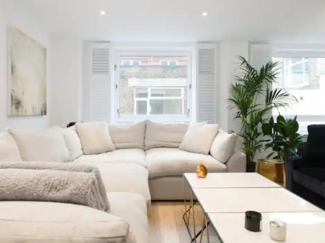 Glassworks Studios, Basing Place E2, 2 bed flat to rent, £3,650 pcm | PrimeLocation