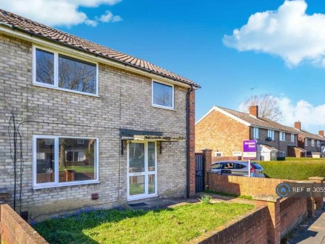 Glastonbury Road, Corby, NN18 3 bed end of terrace house to rent £1,000 pcm £231 pw