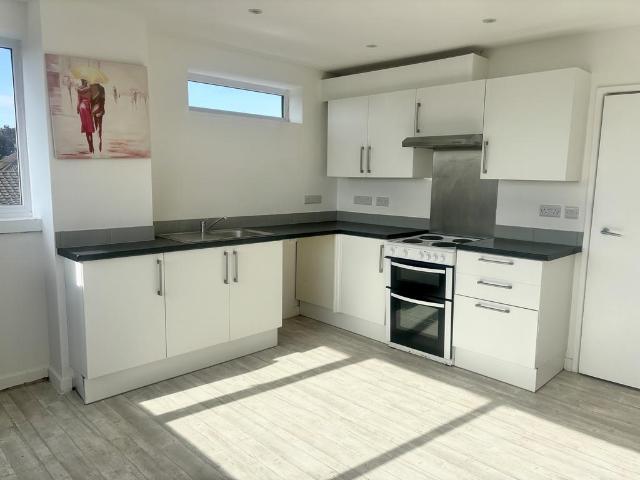 Glebe Close, THETFORD 2 bed flat to rent £950 pcm £219 pw