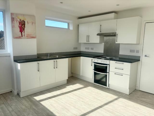Glebe Close, Thetford IP24, 2 bed flat to rent, £950 pcm | PrimeLocation