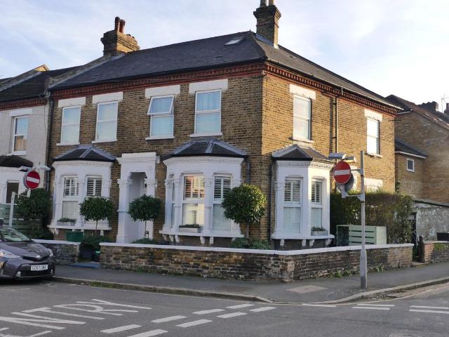 Glebe Road, Bromley BR1, 1 bed flat to rent, £1,200 pcm | PrimeLocation