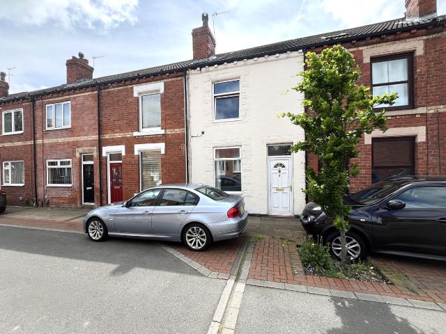 Glebe Street, Castleford WF10, 2 bed terraced house to rent, £895 pcm | PrimeLocation