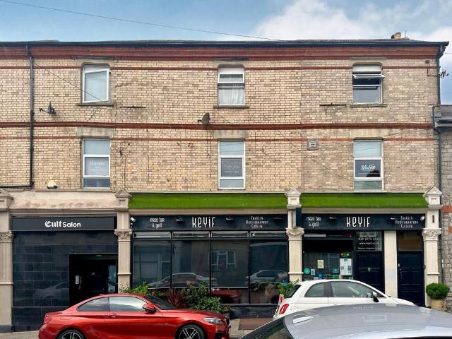 Glebe Street, Penarth 1 bed flat to rent £795 pcm £183 pw