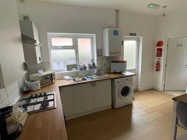 Glebe Street, Walsall 7 bed house to rent £2,200 pcm £508 pw