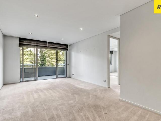 'GLEBE' Superb City Living!
