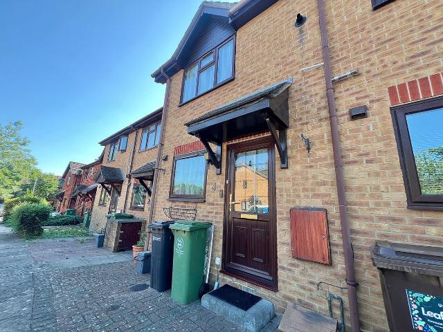 Glebefield Gardens, Cosham, Portsmouth, Hampshire PO6, 2 bed terraced house to rent, £1,400 pcm | PrimeLocation