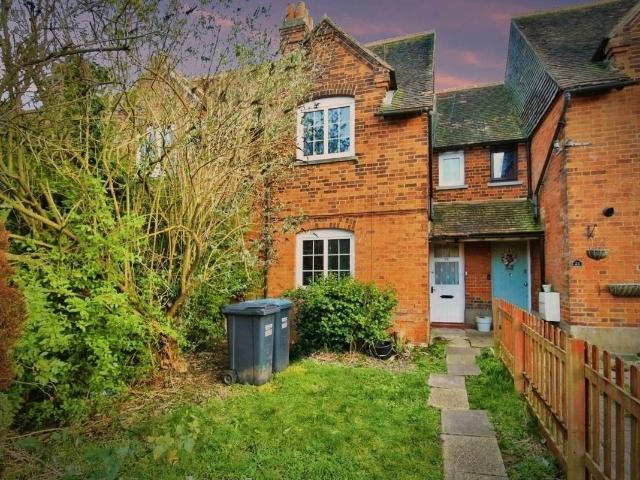 Glebeland, Hatfield AL10, 3 bed property to rent, £1,650 pcm | PrimeLocation