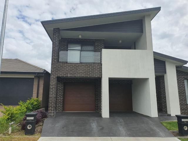 Gledswood Hills, 1/15 Willunga Street