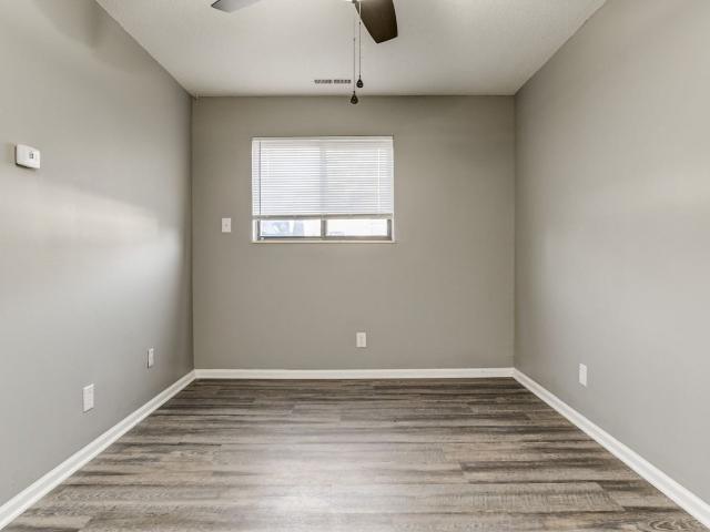 Glen Oaks Apartments 2 Bedroom Apartment for Rent at 3050 N 58th St, Kansas City, KS 66104 Bethel Welborn