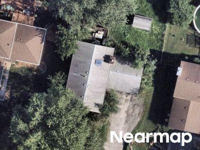Glen Oaks Dr