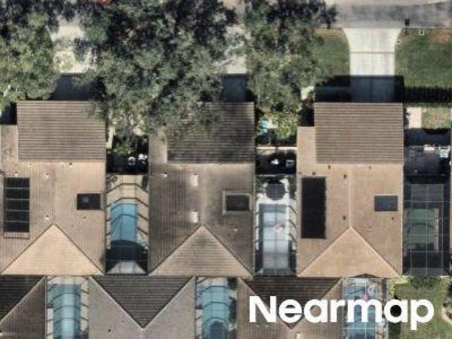 Glen Oaks Manor Dr