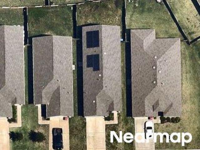 Glen Brook Ln