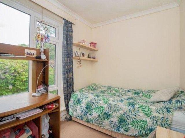Glen Eyre Road 6 bed house share to rent £2,400 pcm £554 pw