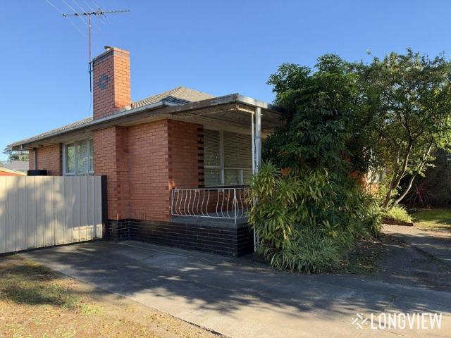 Glen Waverley Premier Location
