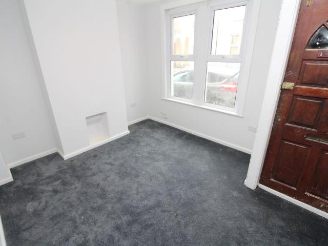 Glencoe Road, Chatham ME4, 3 bed terraced house to rent, £1,450 pcm | PrimeLocation