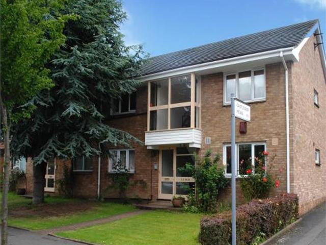 Glencairn Drive W5, 1 bed flat to rent, £1,600 pcm | PrimeLocation