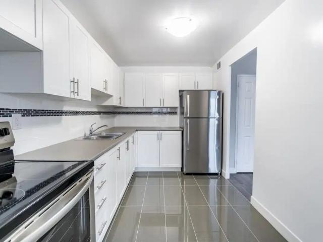 Glencrest Terrace Apartments — 2 Bedroom available at 3055 Glencrest Road, Burlington