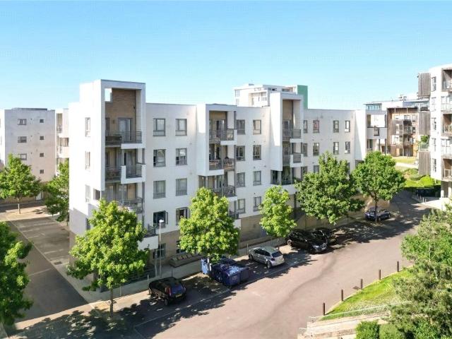 Glenalmond Avenue, Cambridge CB2, 2 bed flat to rent, £1,800 pcm | PrimeLocation
