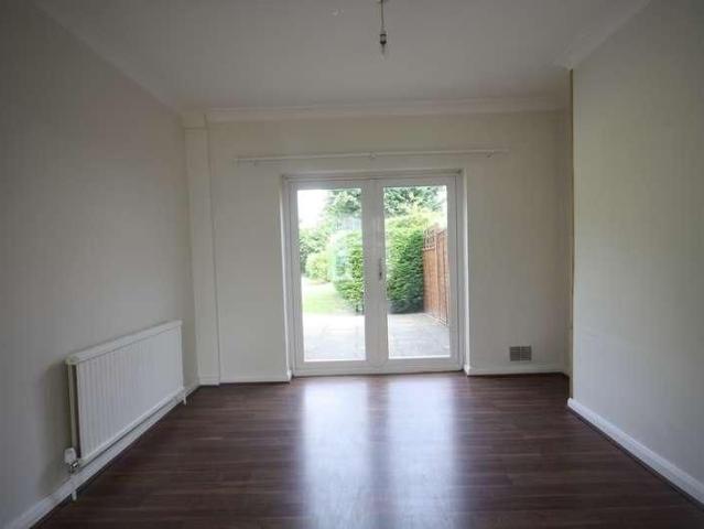 Glenavon Gardens, Slough, SL3