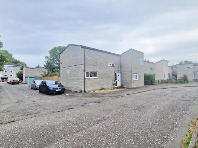 Glenbervie Road, Grangemouth FK3 2 bed terraced house to rent £850 pcm £196 pw