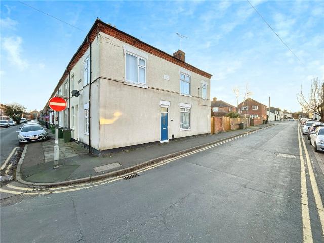 Glengate, Wigston, Leicestershire LE18, 2 bed end terrace house to rent, £925 pcm | PrimeLocation