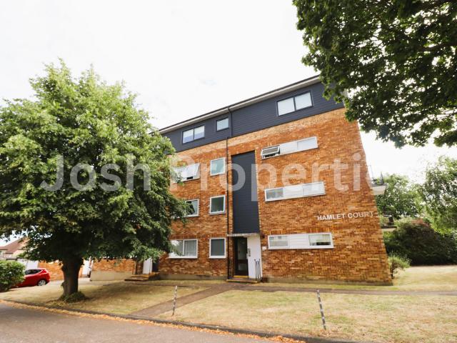 Glengall Road, Woodford Green IG8 1 bed flat to rent £1,550 pcm £358 pw