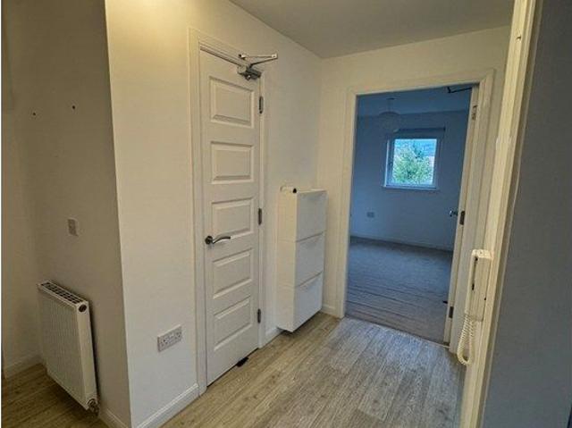 Glendevon Drive, Stirling FK8, 2 bed flat to rent, £1,050 pcm | PrimeLocation