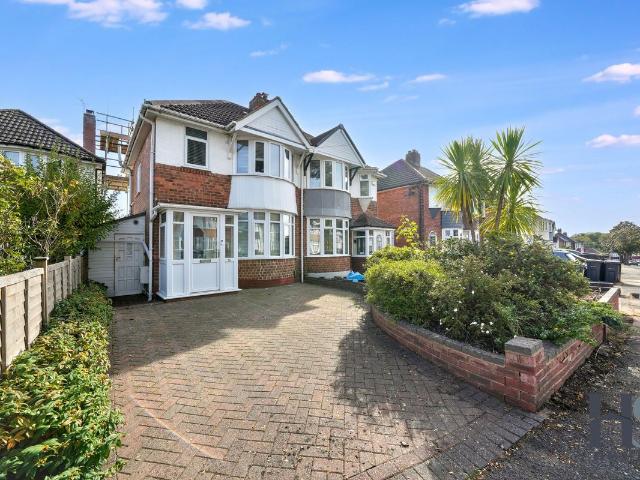 Gleneagles Road, Birmingham B26, 3 bed semi detached house to rent, £1,350 pcm | PrimeLocation