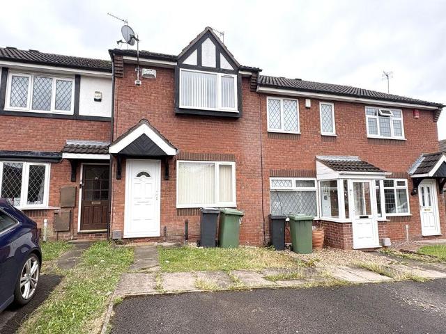Gleneagles Road, Walsall WS3 2 bed terraced house to rent £1,000 pcm £231 pw