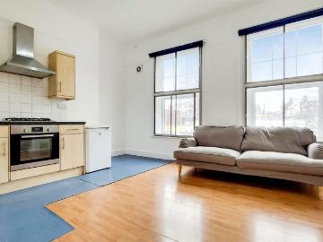 Gleneldon Mews, Streatham SW16, 1 bed flat to rent, £1,550 pcm | PrimeLocation