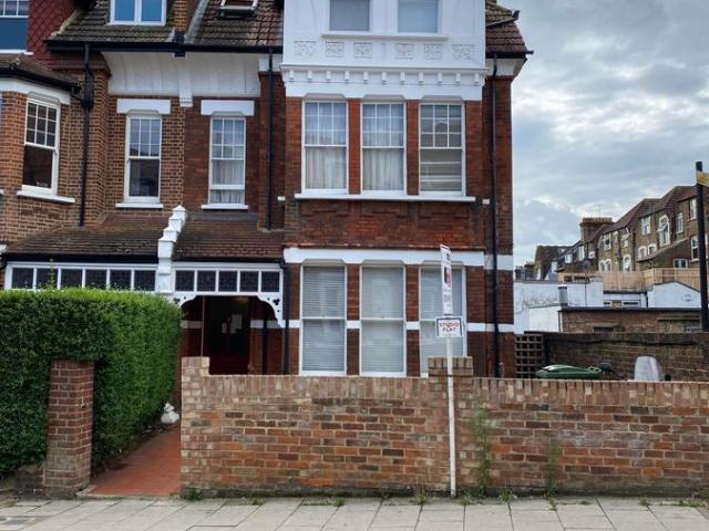 Gleneldon Road, London SW16, 1 bed flat to rent, £1,199 pcm | PrimeLocation