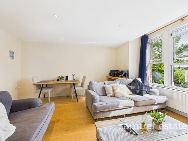 Gleneldon Road, Streatham SW16, 2 bed flat to rent, £1,975 pcm | PrimeLocation