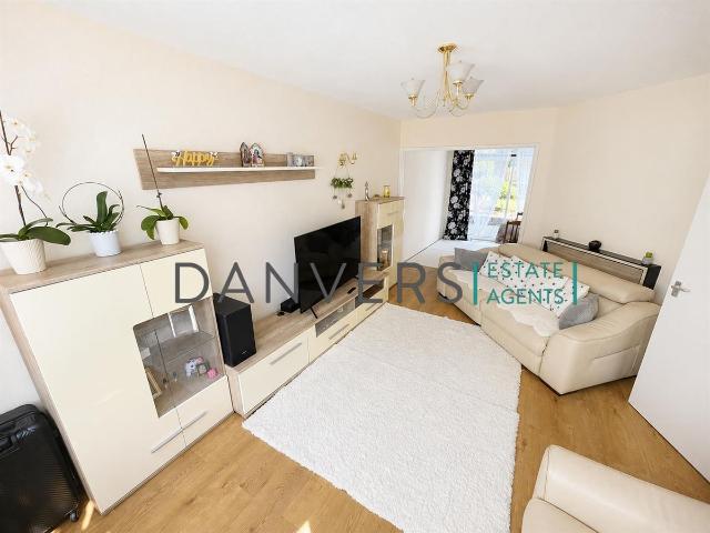 Glenfield Road, Leicester LE3, 3 bed semi detached house to rent, £1,195 pcm | PrimeLocation