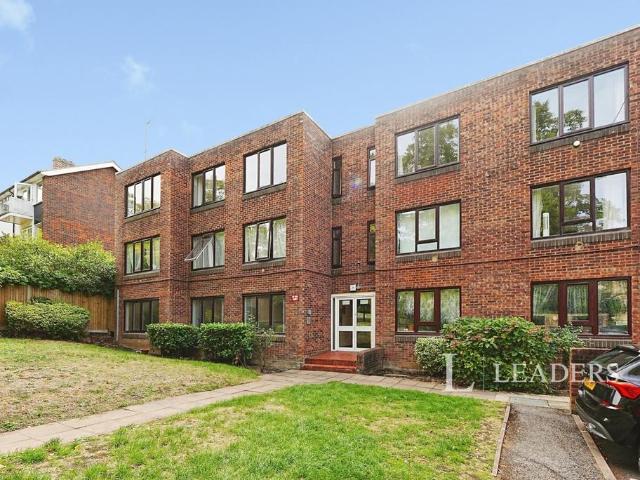 Glenhurst, 52 Foxgrove Road. 1 bed flat to rent £1,400 pcm £323 pw