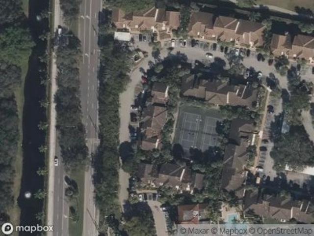 Glenmoor Dr