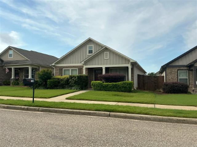 Glennbrooke Ln