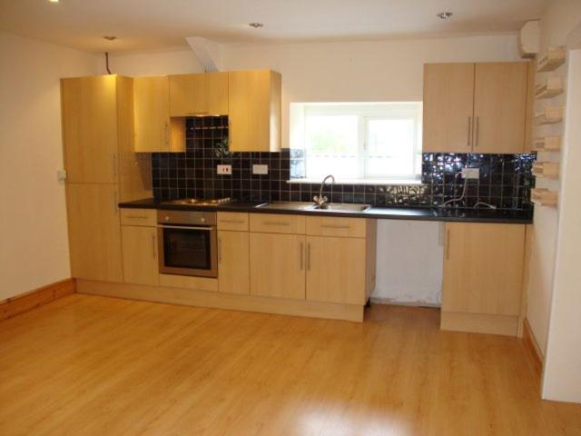 Glenroy Court, Magor NP26, 2 bed flat to rent, £950 pcm | PrimeLocation