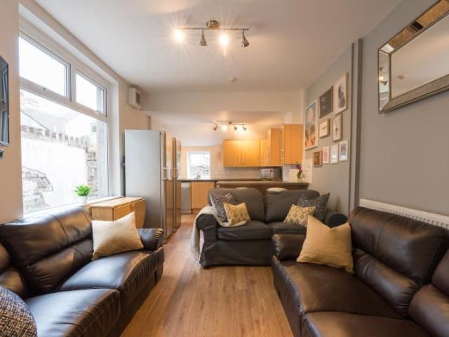 Glenroy Street, Cardiff CF24, 7 bed terraced house to rent, £593 pppm | PrimeLocation