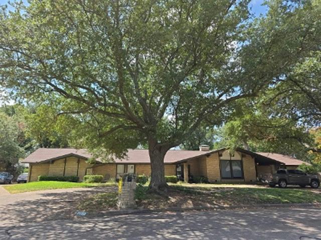 Glenwood Cir