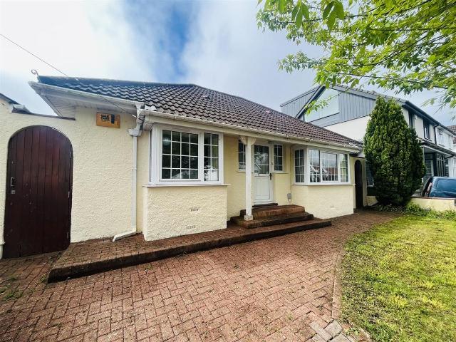 Glenwood Road, Bristol BS10, 3 bed detached bungalow to rent, £1,500 pcm | PrimeLocation