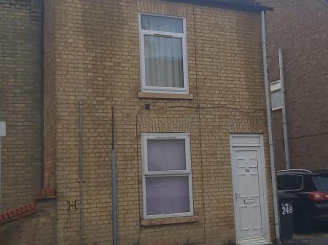 Glenton Street, Peterborough PE1, 1 bed flat to rent, £725 pcm | PrimeLocation