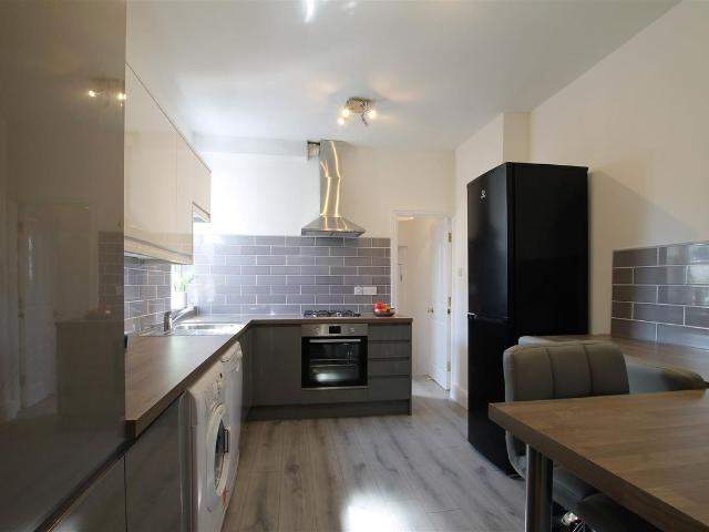 Glenthorn Road, Jesmond NE2, 6 bed maisonette to rent, £4,042 pcm | PrimeLocation