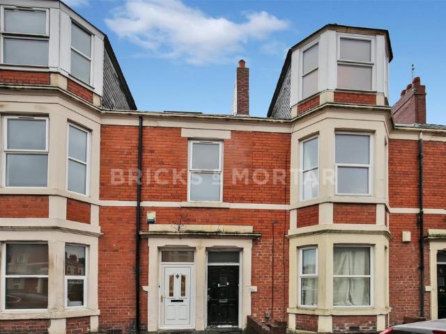 Glenthorn Road, Newcastle Upon Tyne NE2 3 bed flat to rent £2,015 pcm £465 pw