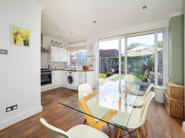 Glenthorne Close, Sutton, Surrey SM3, 4 bed semi detached house to rent, £2,700 pcm | PrimeLocation