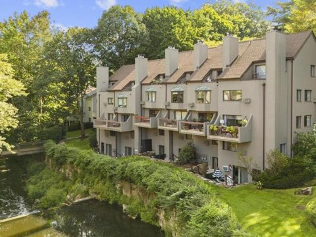 Glenville St Unit,greenwich, Condo For Sale