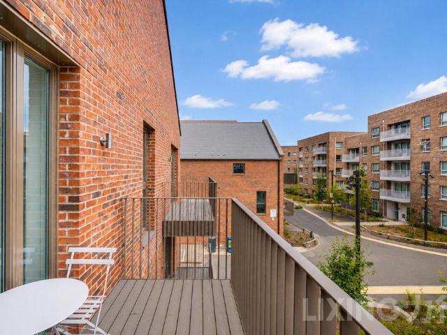 Glindoni Apartments, Frogley Park. 1 bed apartment to rent £1,650 pcm £381 pw