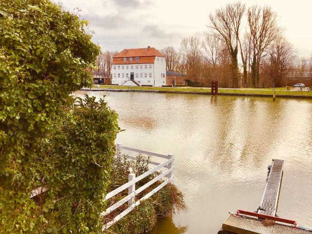 Glückstadt: 2 Bauplätze für MFH und schöner Altbau, sowie Lagerhalle