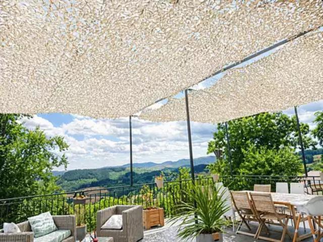 Gluiras 07190 Achat / Vente maison 7 pièces t7 piscine jardin