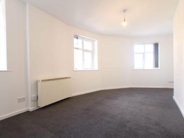 Glumangate, Chesterfield, S40